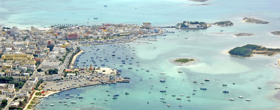 La spiaggia di porto cesareo salento