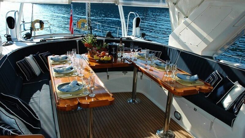 Interno yacht feste private gallipoli