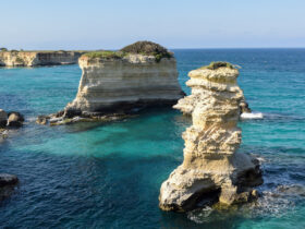 8 faraglioni torre santandrea salento gite in barca