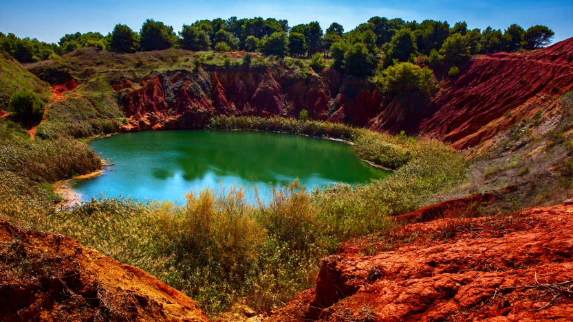 Cava bauxite otranto