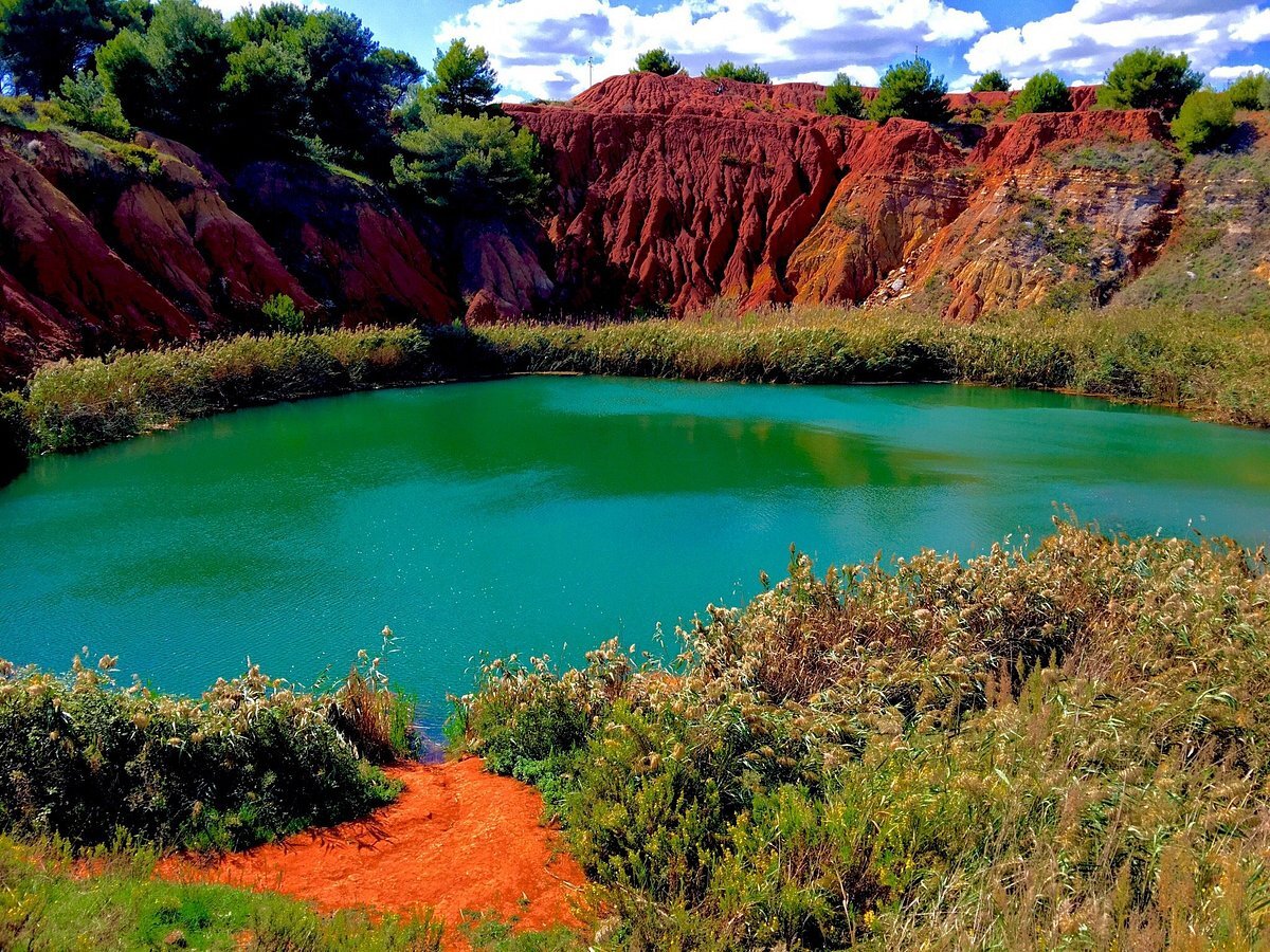 Le Cave di Bauxite