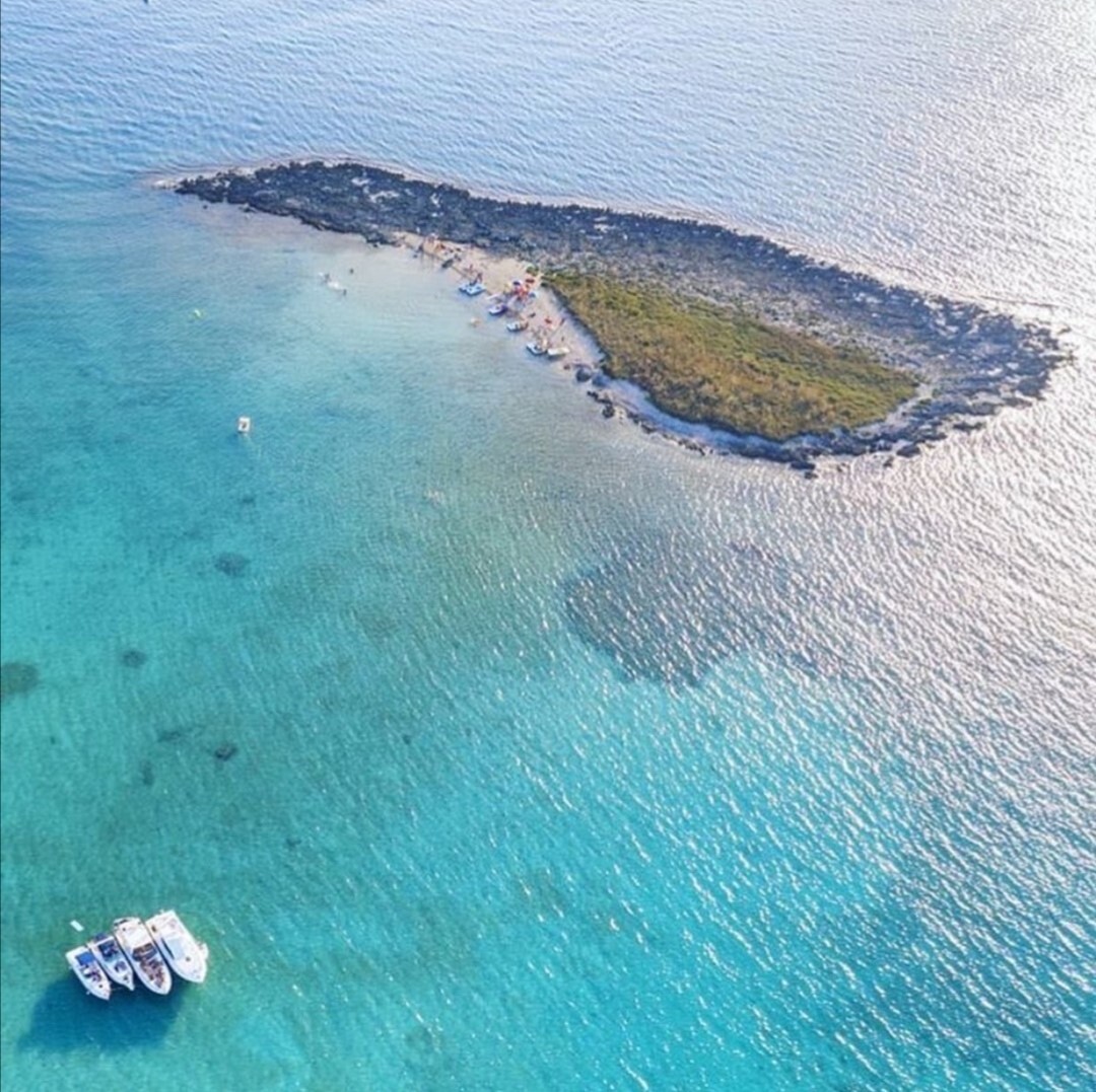 Isolotto spiaggia sant isidoro