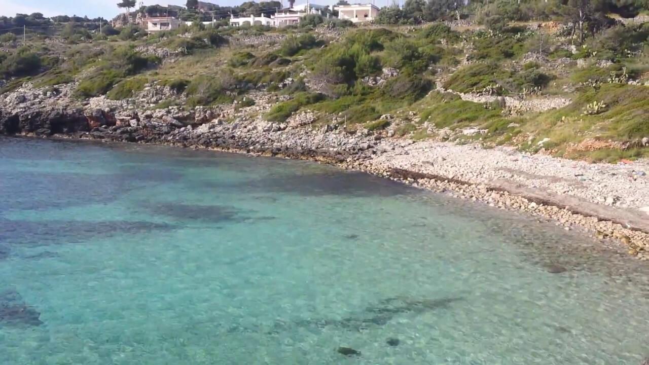 Spiaggia marina san gregorio salento