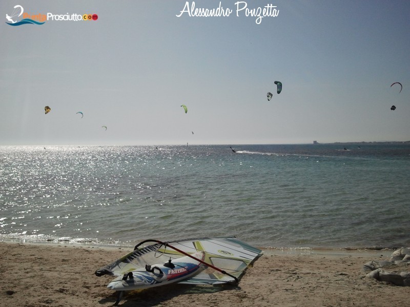 Sport acquatici kitesurf torre lapillo 1s W